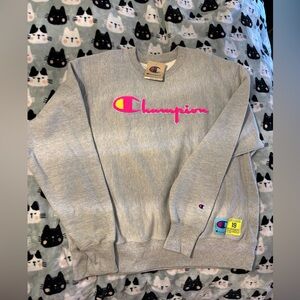 NWT - Limited Edition Champion Unisex Reverse Weave Crewneck